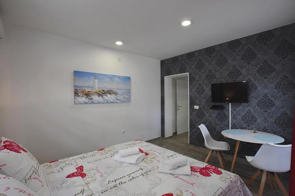 Roko & Borna Self Check - In Apartment Задар Екстериор снимка