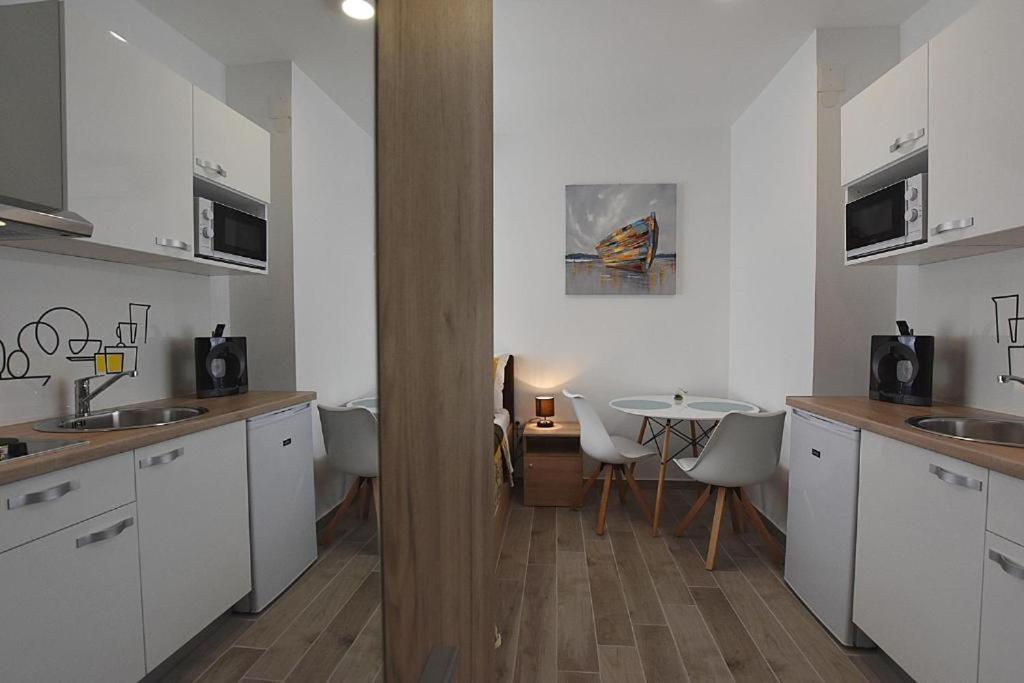 Roko & Borna Self Check - In Apartment Задар Екстериор снимка