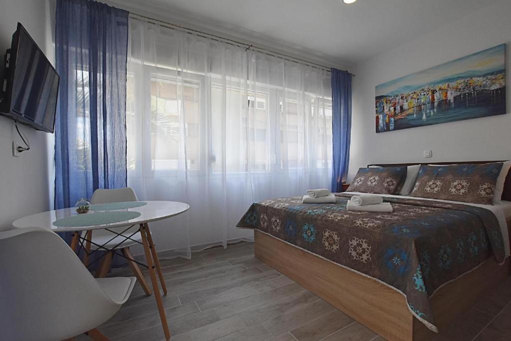 Roko & Borna Self Check - In Apartment Задар Екстериор снимка